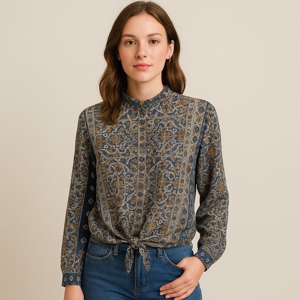Vici Navy and Gold Patterned Blouse